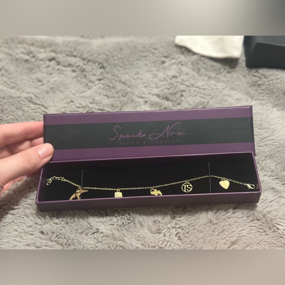 Taylor Swift | SPEAK NOW (TAYLOR'S VERSION) CHARM BRACELET
